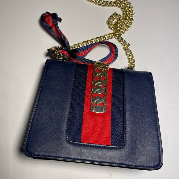 Handbag - Picture 2 of 3